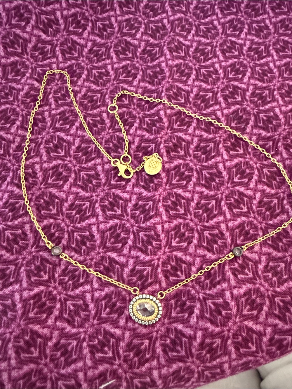NEW FR EAST WEST PENDANT